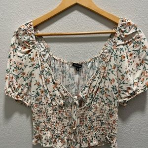 Floral cute blouse